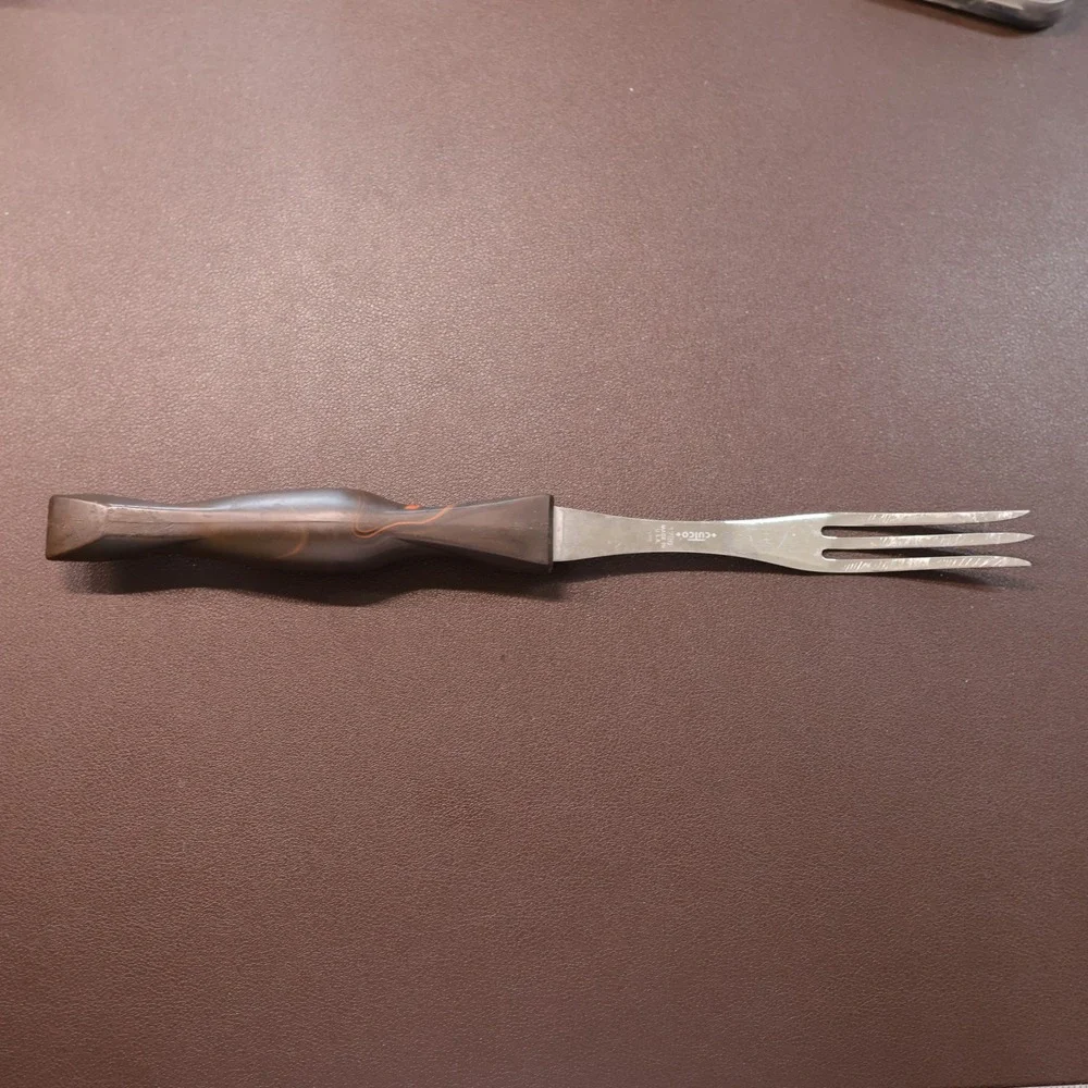 Cutco 1726 Turning Fork Vintage Brown Marbled Handle Made in USA 9.5